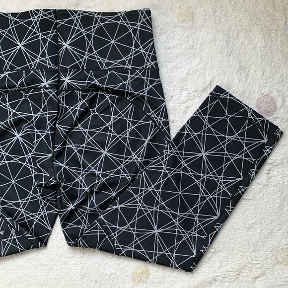 adidas Pants - Adidas x Wanderlust Festival 3/4 black/clonix design Medium nwt